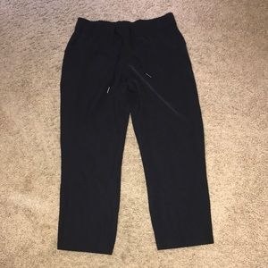 lululemon cropped yoga pants